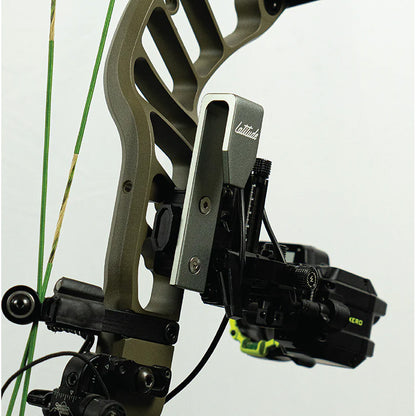 Latitude Fixed Bow Hanger